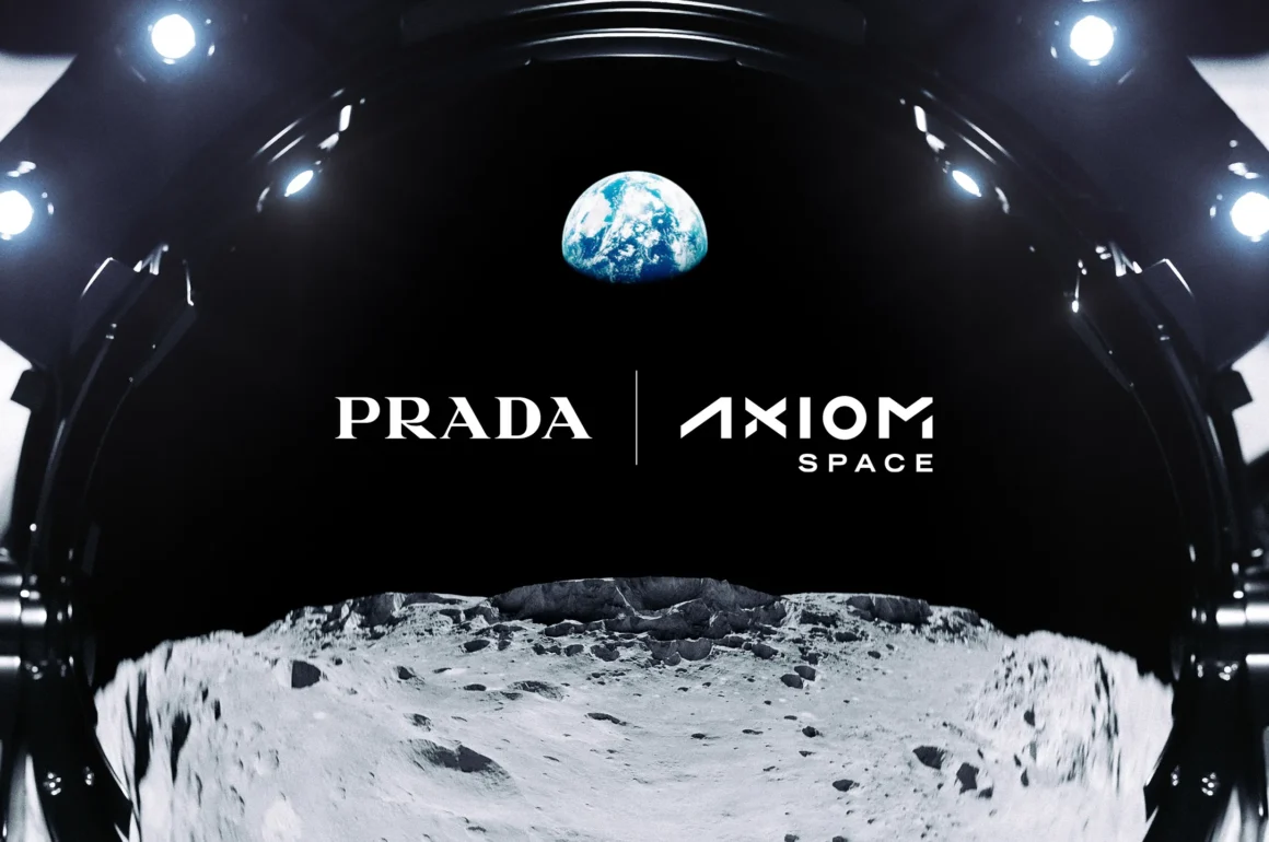 Prada X NASA luksusa mode sasniegs Mēnesi