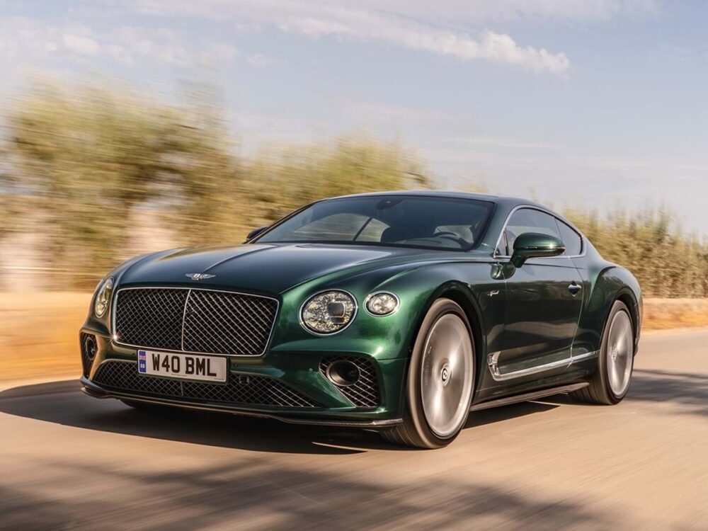 Bentley zīmols skaistā krāsā