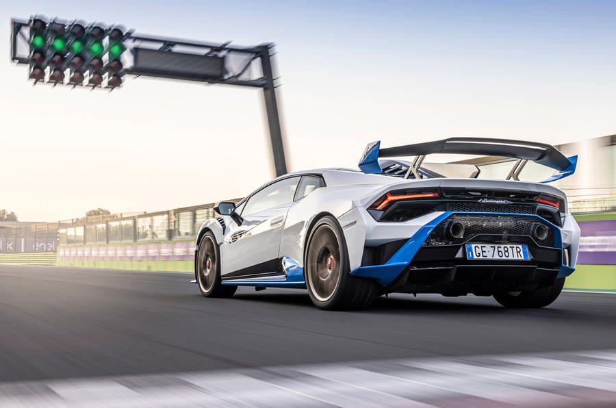 Cik maksā Lamborghini Huracán