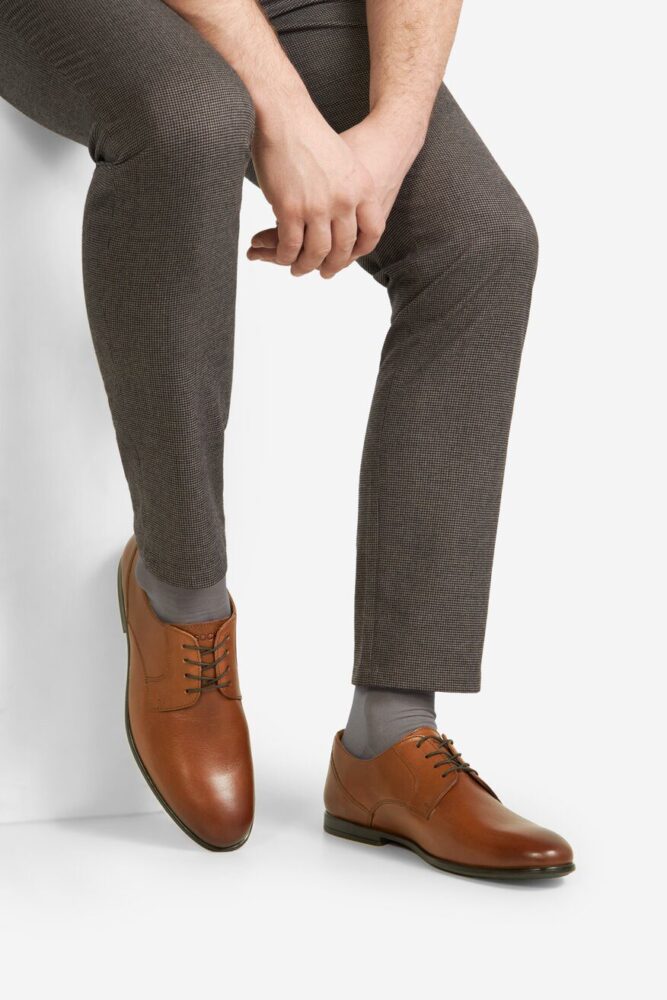 Eleganti vīriešu apavi