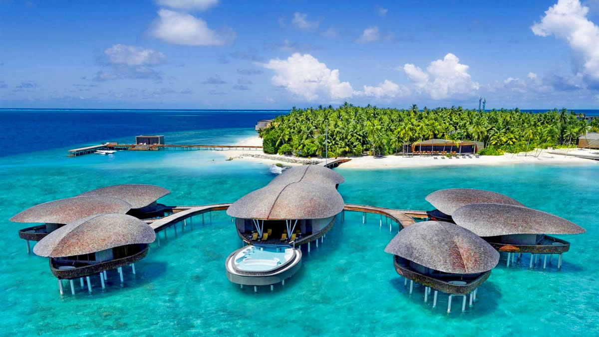 Greznās brīvdienas Maldīvās St Regis Maldives Vommuli