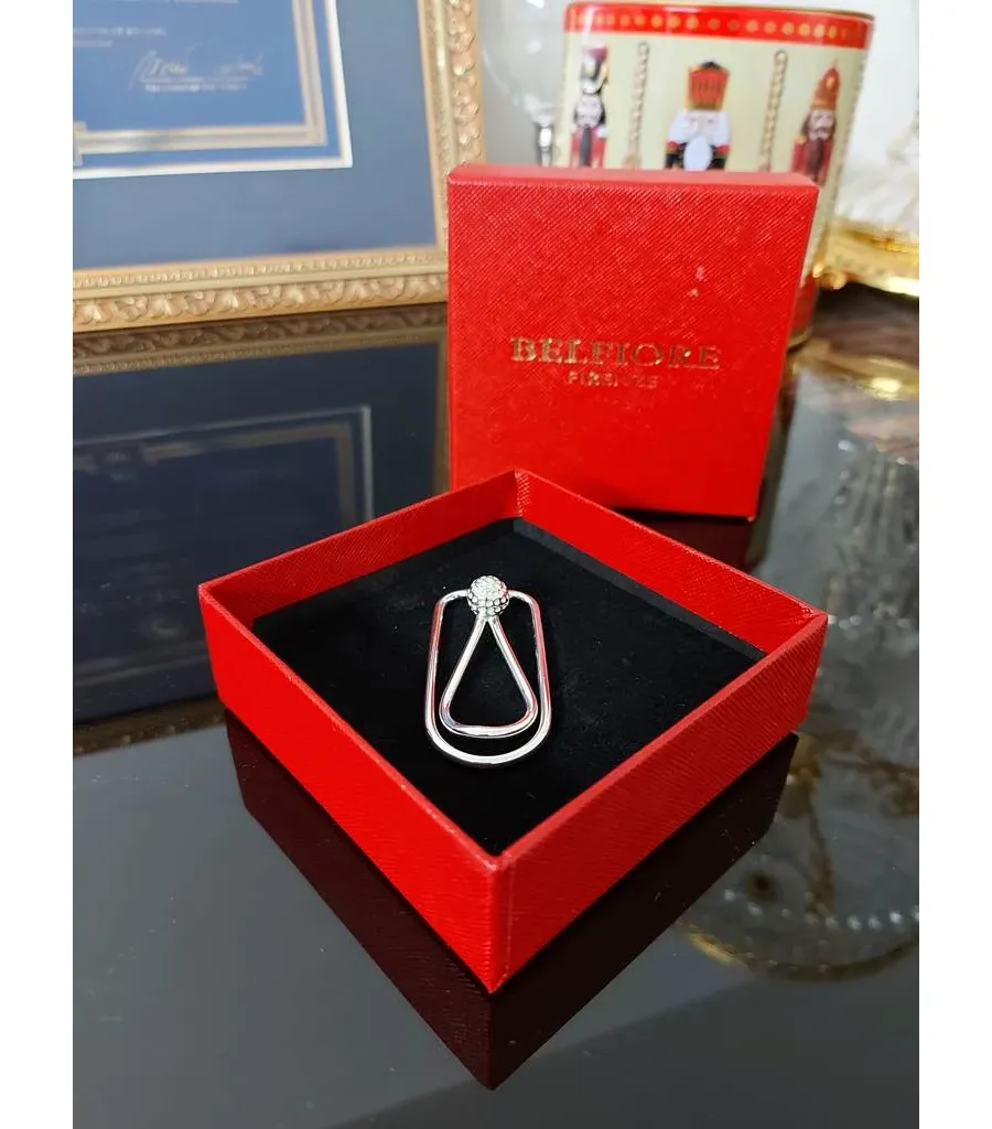 Greznība svētku dāvanā