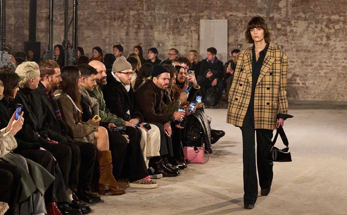 Jaunā Ami Paris rudens-ziemas 2025 kolekcija