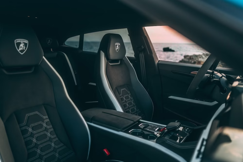 Lamborghini Urus Super Suv