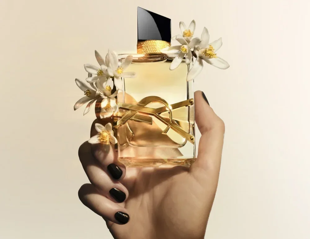 Sieviesu Smarzas Ysl Libre Briviba Ieslodzita Flakona Scaled 1