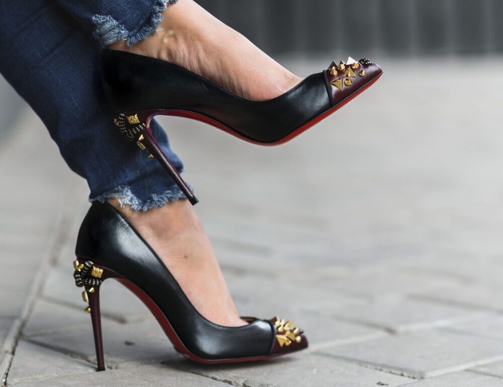 Visizsmalcinātāko augstpapēžu kurpju zīmolu premium ceļvedis