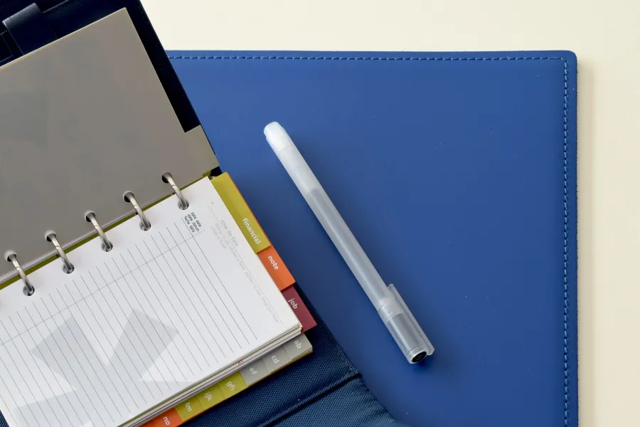 Galda piederumu komplekts