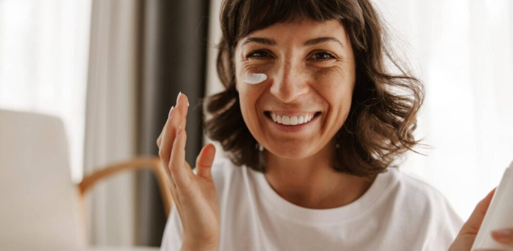 Kādu acu krēmu izvēlēties