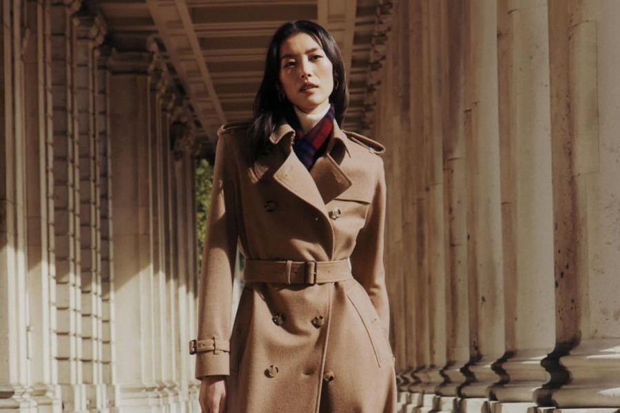 Burberry trenci